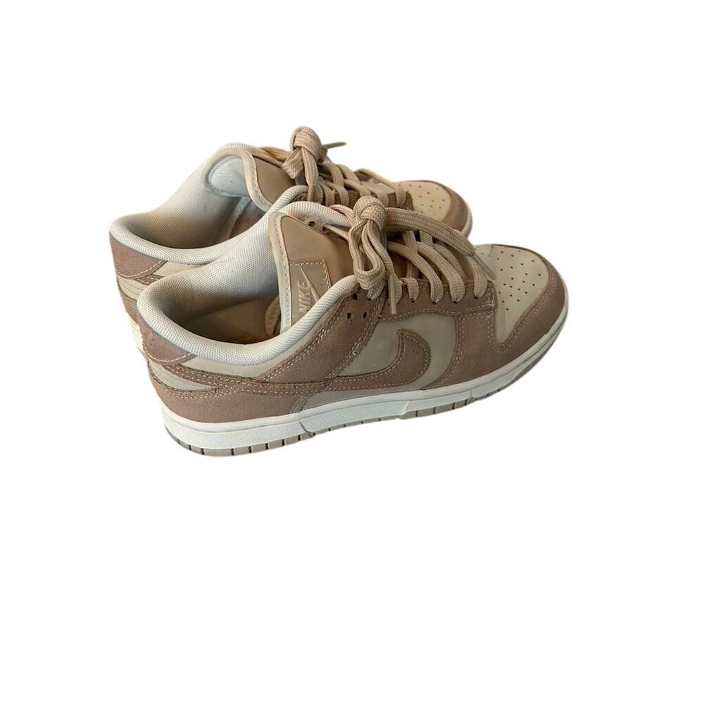 Women's Nike Dunk Low Sand Drift 8.5 - Picture 4 of 9